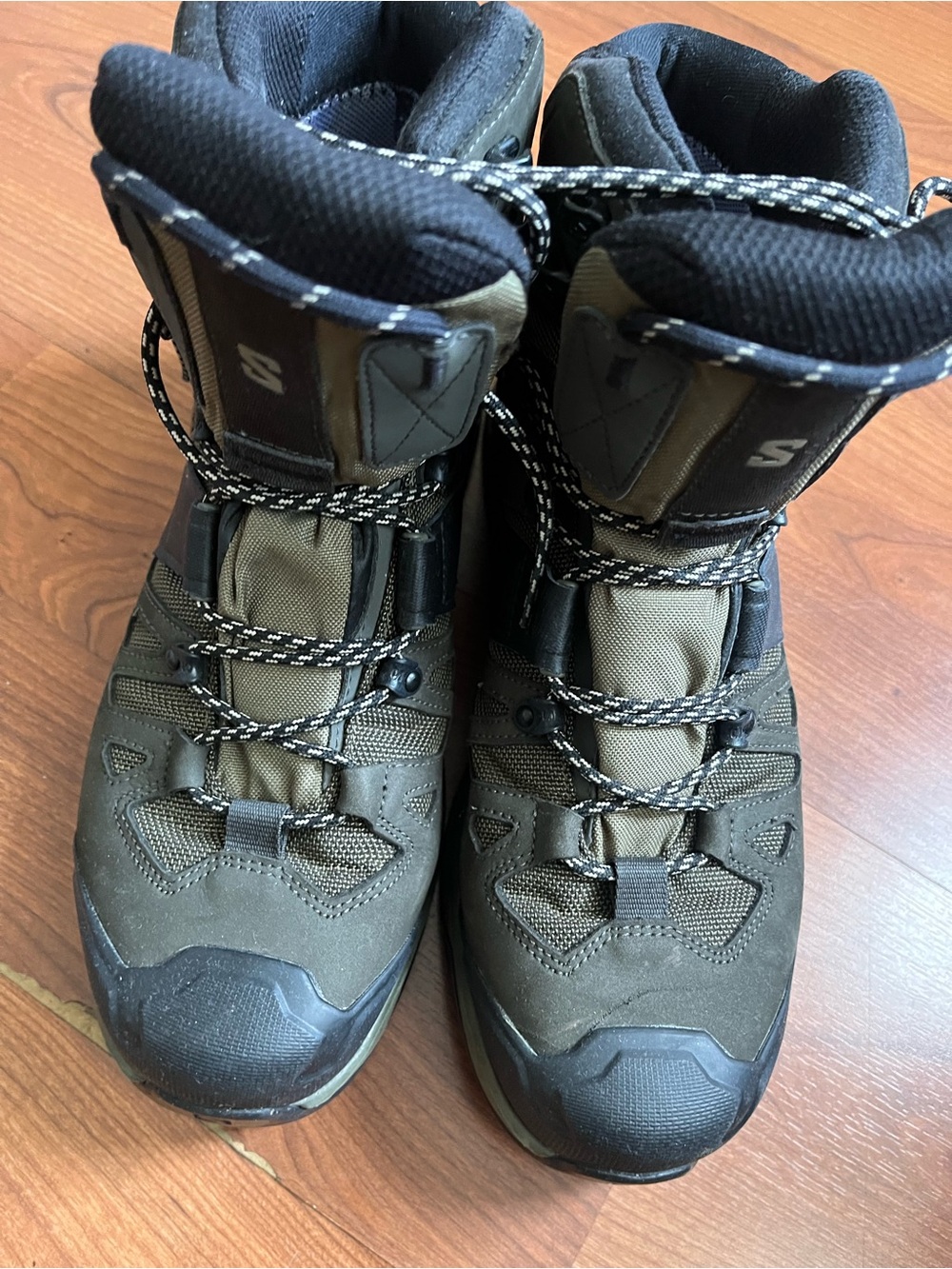 Salomon Men’s Olive/Brown Waterproof Trail Boots